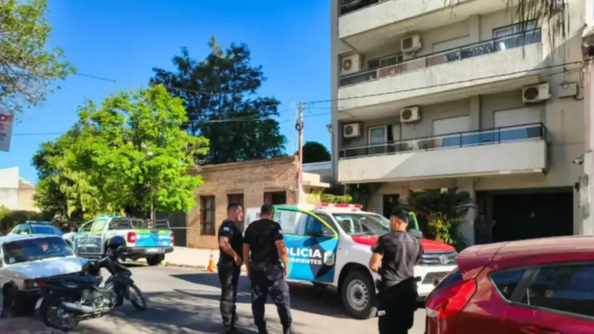 Detuvieron al hombre que estaba con la mujer que cayó de un sexto piso