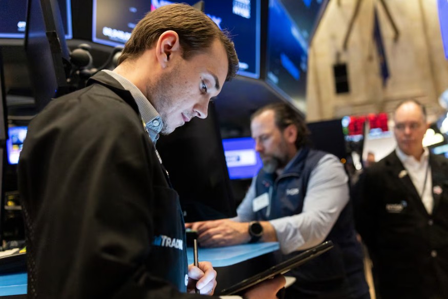 A cuánto tiene que bajar el riesgo país para que la Argentina vuelva a los mercados internacionales