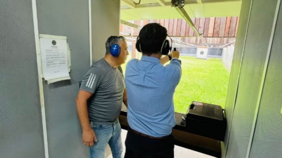 Establecen requisitos para portación de armas de uso civil